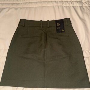 Chisel Skirt from Aritizia